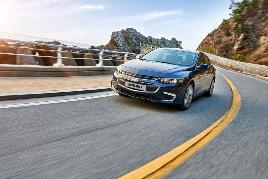  Chevrolet Malibu 2016 года  (KR) (фото 2 из 14)